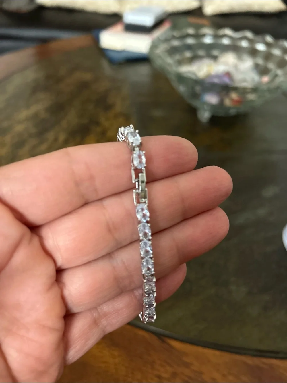 Classic Crystal Silver Tone Tennis Bracelet sz 6.5